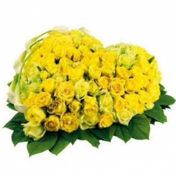 Композиция "Сердце" из желтых роз 51 шт.